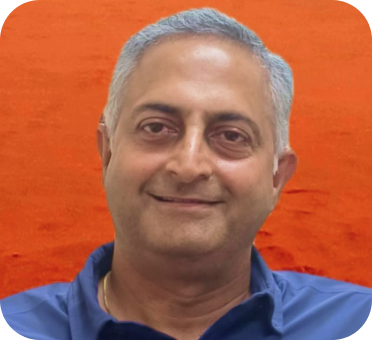 Revinova AI-powered corporate training solutions